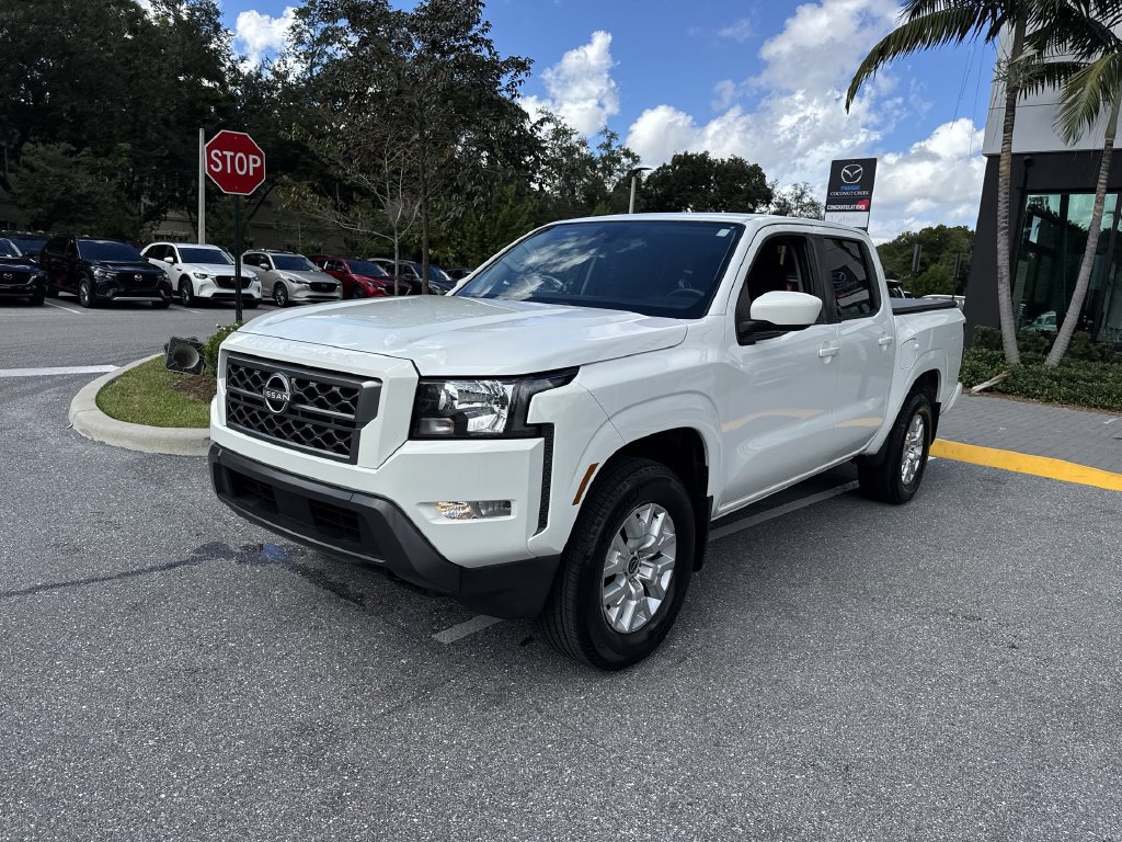 Used 2022 Nissan Frontier SV AWD/4WD image 9