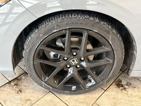 Certified 2025 Honda Civic Sport image 15