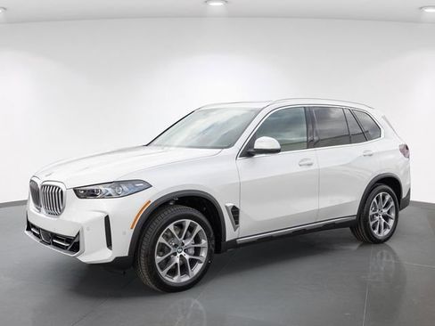New 2026 BMW X5 xDrive40i image 4