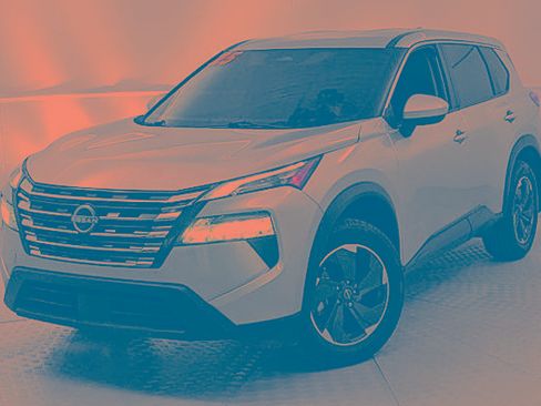 Used 2025 Nissan Rogue SV image 6