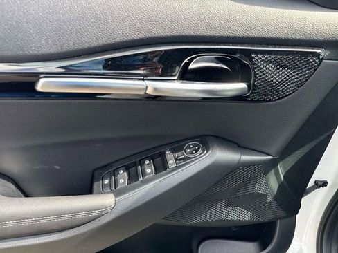 New 2026 Kia Seltos S FWD image 22