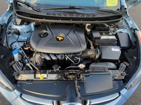 Used 2013 Hyundai Elantra Limited w/ Technology Pkg FWD image 29