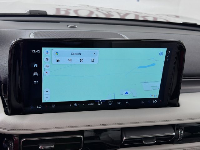 New 2026 Lincoln Aviator 2WD image 13