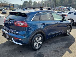 Used 2018 Kia Niro LX video 2