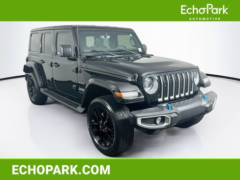 Used 2023 Jeep Wrangler Unlimited Sahara w/ Dual Top Group AWD/4WD image 1