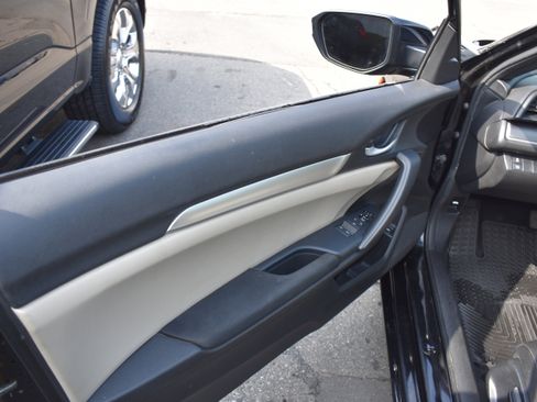 Used 2018 Honda Civic LX-P image 24