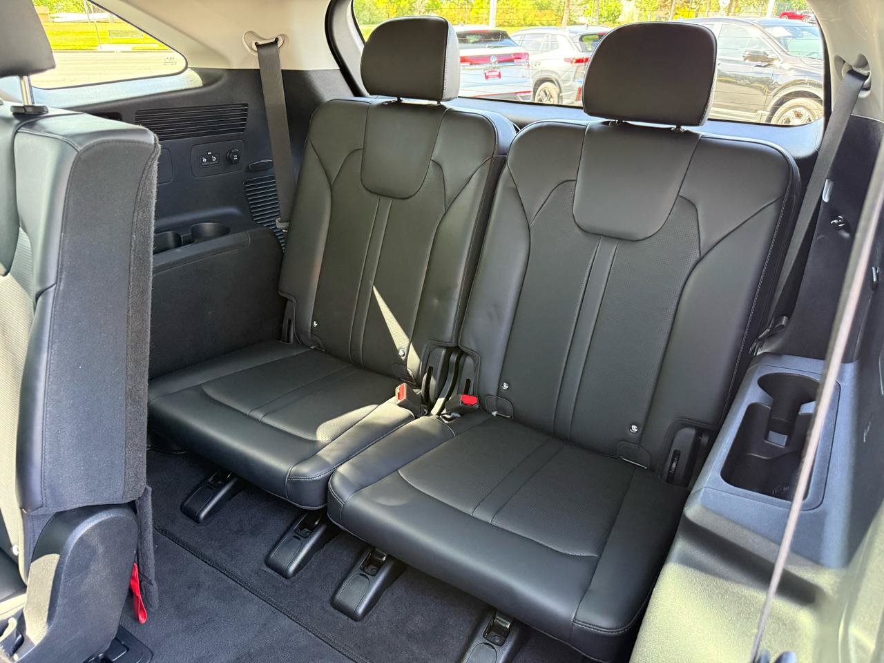 Used 2025 Kia Sorento S w/ Panoramic Sunroof Package AWD/4WD image 17