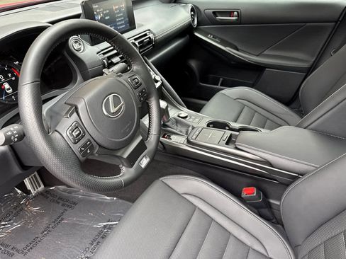 Certified 2025 Lexus IS 350 F Sport image 11