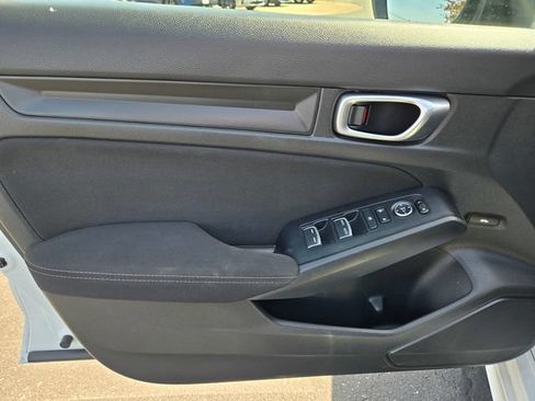 Used 2023 Honda Civic Sport image 16