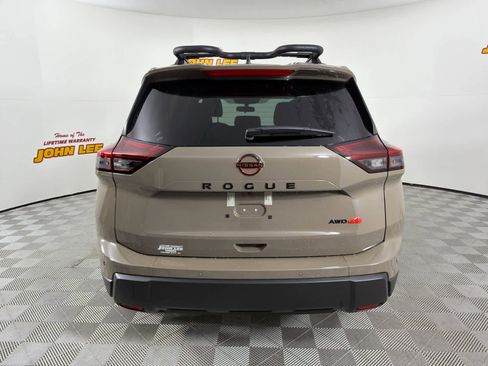 New 2026 Nissan Rogue SV image 4
