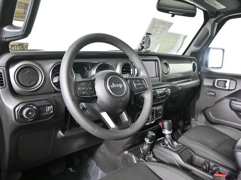 Used 2023 Jeep Wrangler Sport AWD/4WD image 21