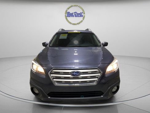 Used 2017 Subaru Outback 2.5i Premium AWD/4WD image 7