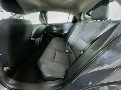 Used 2025 Toyota Prius LE FWD image 28