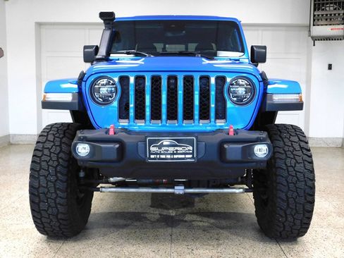 Used 2022 Jeep Gladiator Rubicon w/ Advanced Safety Group AWD/4WD image 5