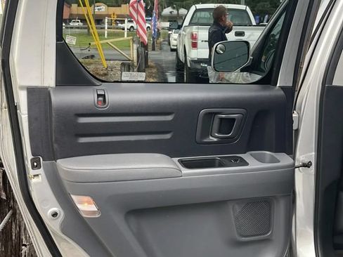 Used 2007 Honda Ridgeline RTL image 15