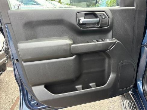 Certified 2020 Chevrolet Silverado 1500 Custom w/ Custom Value Package AWD/4WD image 20