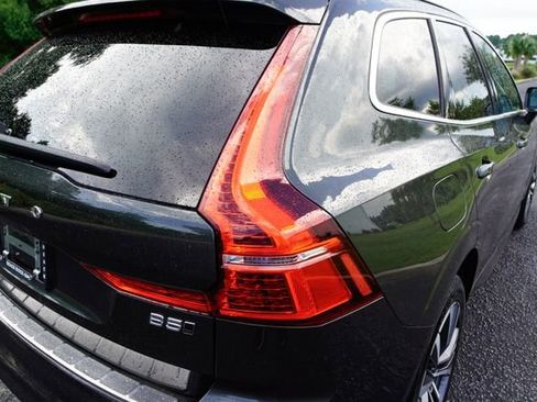 Used 2022 Volvo XC60 B5 Momentum w/ Advanced Package image 36