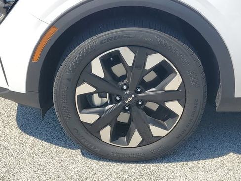 Certified 2023 Kia Sportage X-Line w/ X-Line Premium Package AWD/4WD image 6