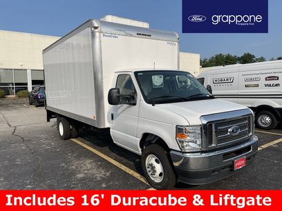 New 2024 Ford E-450 and Econoline 450 Super Duty w/ Interior Upgrade Package