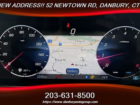 Used 2025 Mercedes-Benz GLB 250 4MATIC image 21