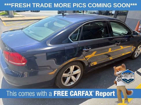 Used 2012 Volkswagen Passat TDI SE FWD image 4