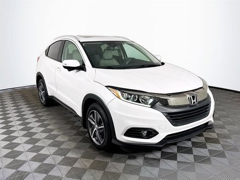 Used 2021 Honda HR-V EX-L image 4
