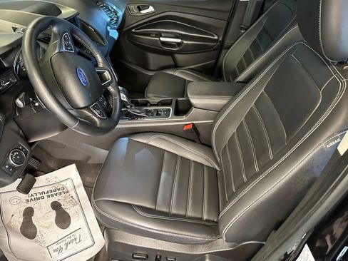 Used 2019 Ford Escape SEL FWD image 20