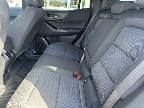 Used 2026 Chevrolet Equinox LT FWD image 12