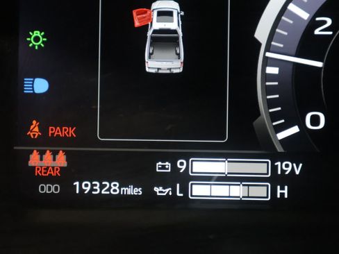 Used 2024 Toyota Tundra Limited image 41