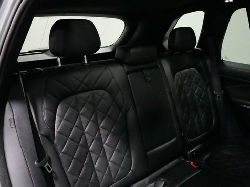 Used 2025 BMW X5 xDrive40i w/ Premium Package AWD/4WD image 12