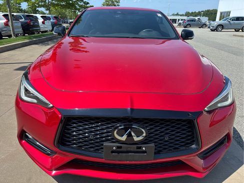 Used 2022 INFINITI Q60 Red Sport 400 w/ Cargo Package AWD/4WD image 3