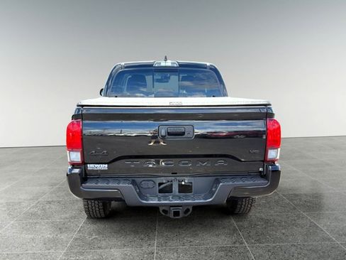 Used 2021 Toyota Tacoma SR5 w/ Trail Edition AWD/4WD image 6