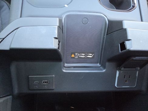 New 2026 GMC Sierra 1500 AT4 w/ AT4 Premium Package image 14