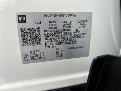 Used 2025 Buick Envista Sport Touring image 29