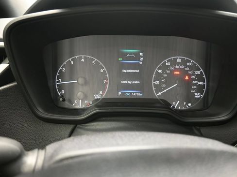 Used 2025 Toyota Corolla SE FWD image 6