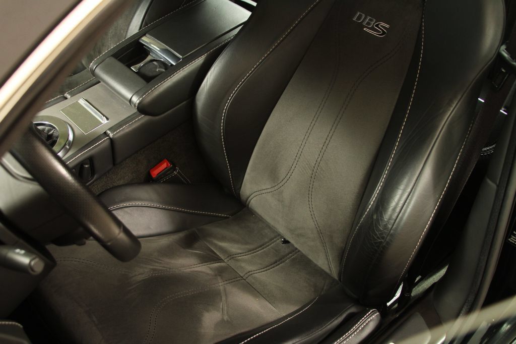 Used 2009 Aston Martin DBS Coupe RWD image 47