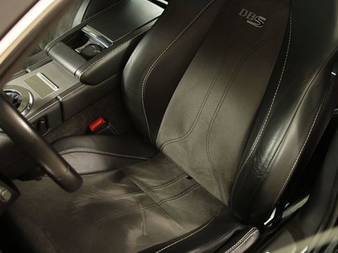 Used 2009 Aston Martin DBS Coupe RWD image 47