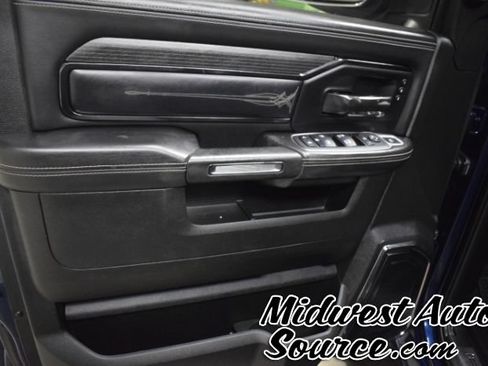 Used 2022 RAM 3500 Limited AWD/4WD image 14