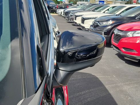 Used 2025 MAZDA CX-5 Signature image 11