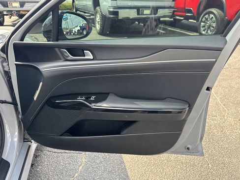 Used 2025 Kia K5 GT-Line image 15