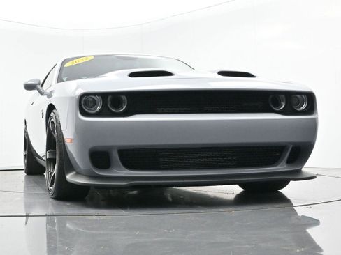 Used 2022 Dodge Challenger SRT Hellcat Redeye image 46