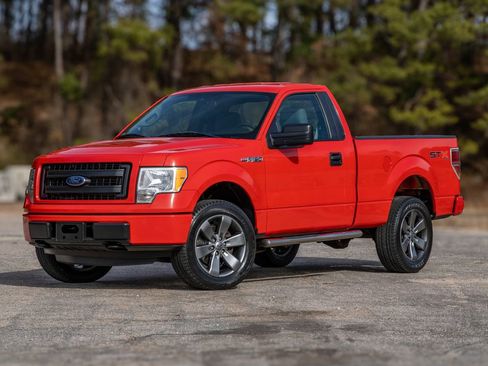 Used 2013 Ford F150 STX w/ Trailer Tow Pkg image 1