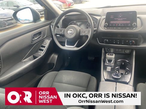 Used 2024 Nissan Rogue S image 20