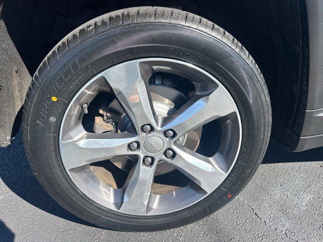 Used 2022 Jeep Grand Cherokee L Limited AWD/4WD image 53
