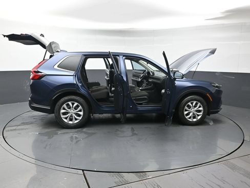 Used 2024 Honda CR-V LX image 49