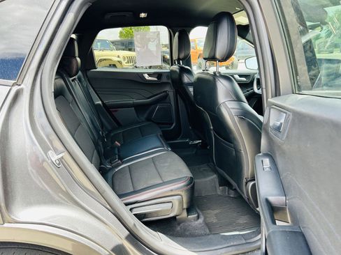 Used 2023 Ford Escape ST-Line Select w/ Tech Pack #2 AWD/4WD image 34