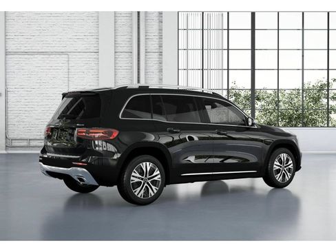 Used 2026 Mercedes-Benz GLB 250 4MATIC image 20
