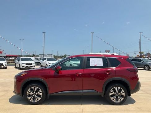 Used 2023 Nissan Rogue SV AWD/4WD image 30
