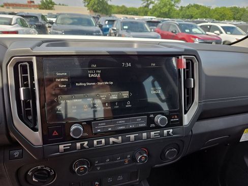 New 2025 Nissan Frontier SV AWD/4WD image 21