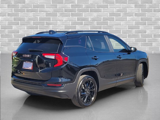 Certified 2024 GMC Terrain SLE w/ Driver Convenience Package FWD image 6